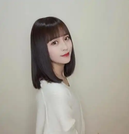 这4款发型才显气质更时髦,也是2021热门流行款|脸型|长卷发|刘海|齐肩