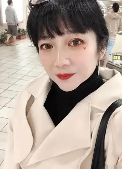 曾哲贞和林瑞阳离婚后现任老公是谁她最新的近照曝光