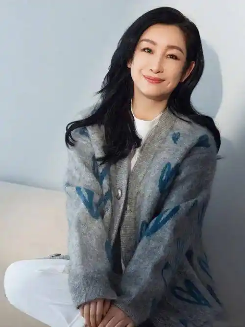 秦海璐这种脸型吃大亏了?