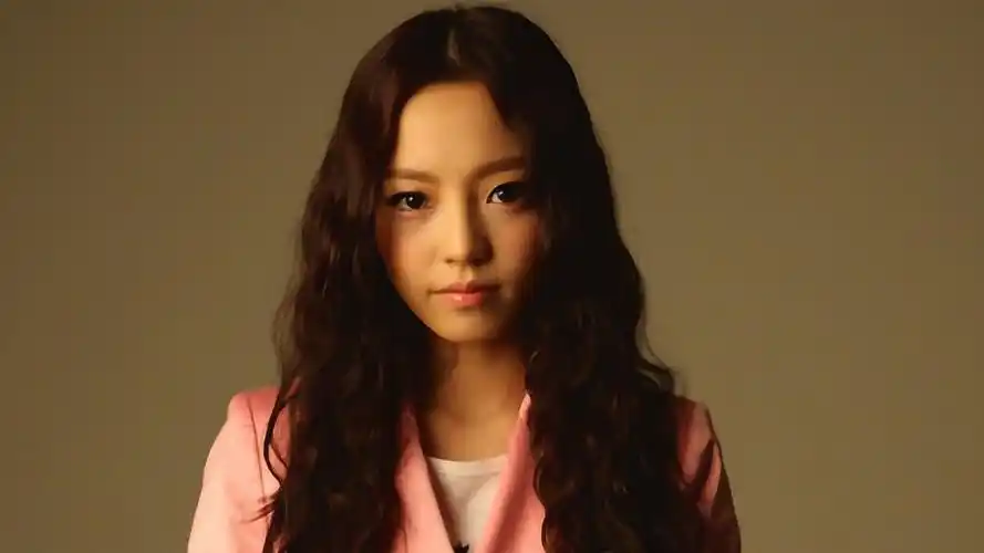 具荷拉哥哥考虑设立财团请愿制定具荷拉法