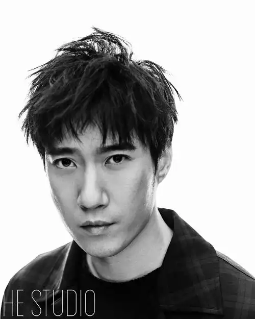 演员— 常远 《汽车世界》杂志