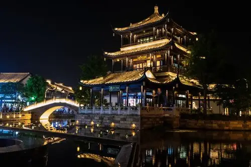 花开海上,新西塘古镇夜景悠闲时光