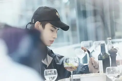 小鬼王琳凯小姐姐的花店