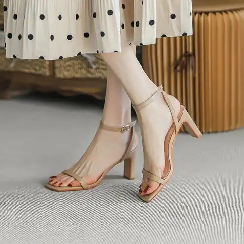 7cm高跟凉鞋女