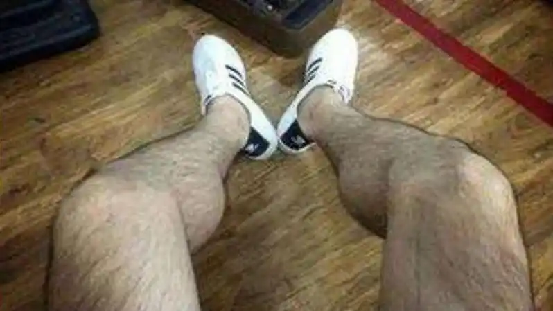 俗语:男人无毛贵似金 女人有毛混半街