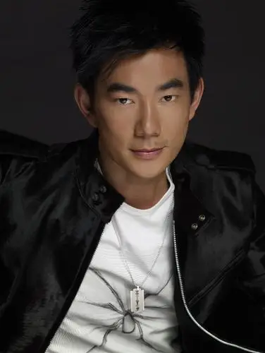 五月天石头与那为名星相似度高