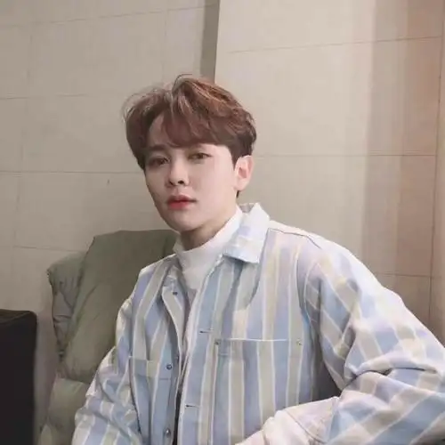 第一百零一篇尤长靖头像