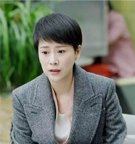 小欢喜海清童文洁同款2019秋冬新款毛呢外套中长款流苏格纹大衣女