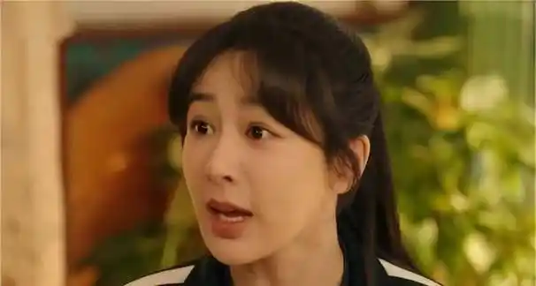 《要久久爱》预告片,杨紫饰演高中生,被赞年龄偏大了!_网友_演技_新剧