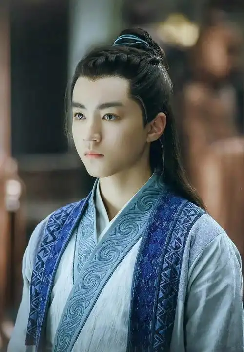 王俊凯24岁生日快乐