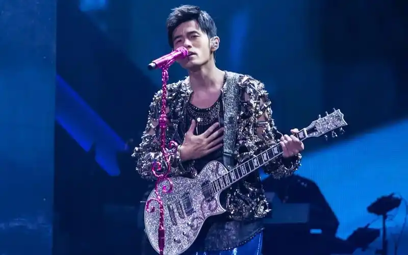 周杰伦2018徐州演唱会现场歌曲串烧