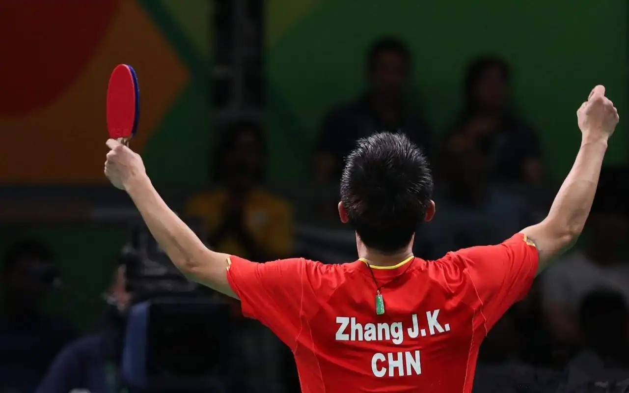 张继科,球场,比赛,体育赛场上的张继科 明星图片