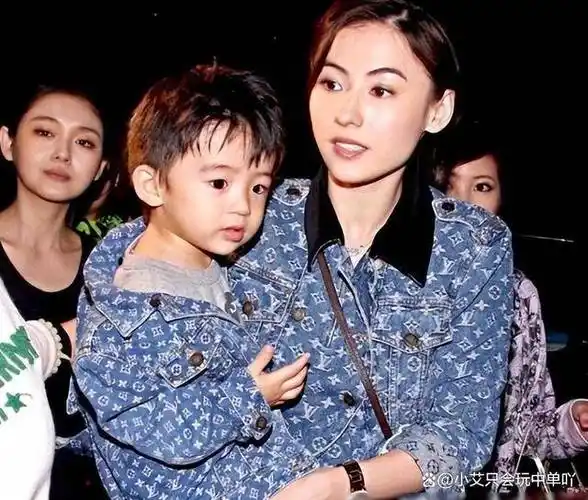 恋上46岁女教练,一起出行买生活用品_谢振轩_感情_年龄