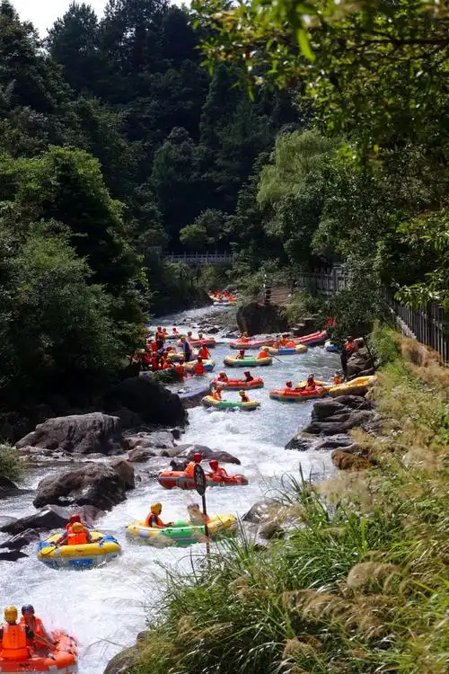 【江西是个好地方】背古诗词免大觉山景区大门票!快来清凉一"夏"