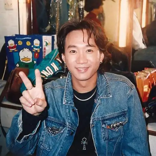 世上纵有千万曲,人间再无黄家驹