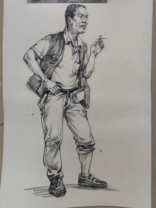 两张单人速写照片