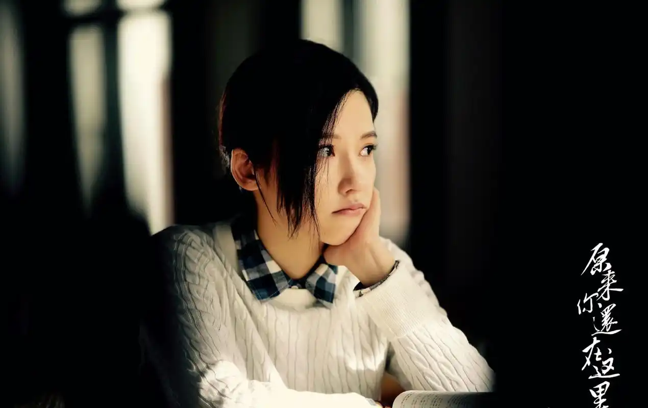 剧版《原来你还在这里》爆最新剧照,三组cp甜蜜撒糖!