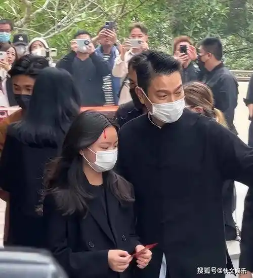 63岁刘德华分享教女心经!