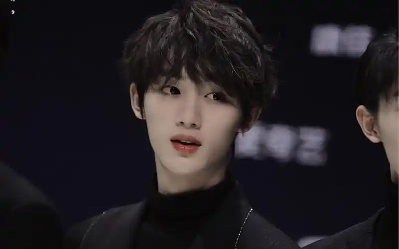 【丁程鑫】【混剪】看了演员请就位后get到的帅气弟弟哈哈哈哈_哔哩