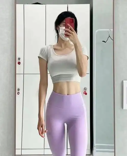 从以前的懒,到现在的健身专家,运动女神!