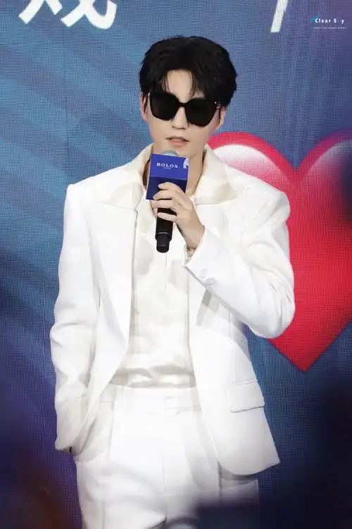 王俊凯透露演唱会会开的