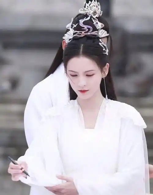 盘点国内女明星的古装白衣造型—一袭白裙 清丽脱俗 倾国倾城_整理_篇