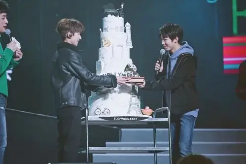 讲真的,你们觉得凯源是真的吗(已变成嗑药楼,有料的可以私信我,我分享