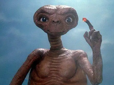 外星人入侵图片手抄报手抄报简单又漂亮