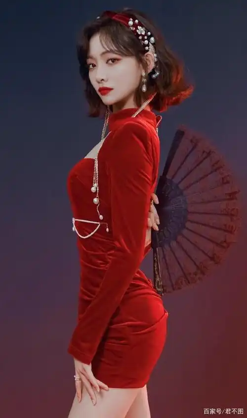 性感美丽许佳琪