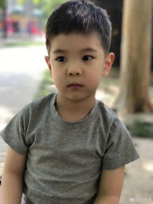 如何评价演员杜江?