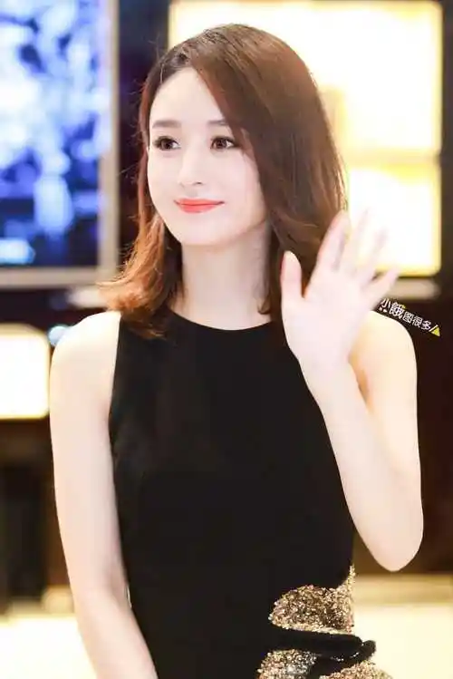 杨紫,赵丽颖和欧阳娜娜你最喜欢哪一个?