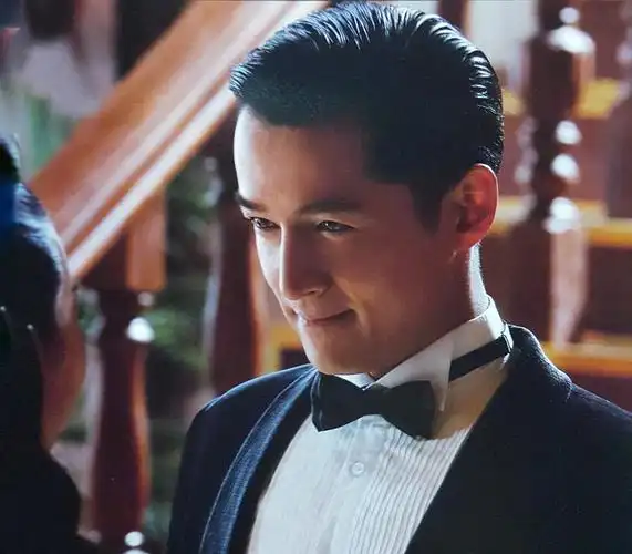 胡歌粉看过来,你组明台美图专楼