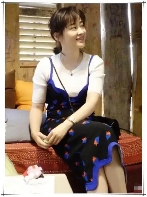 看了梅婷这黑眼圈,男人都会怀疑人生,网友:天然脸,我不嫌弃!