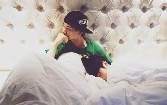 汪苏泷和徐良接吻照片曝光 其实这都是一场误会