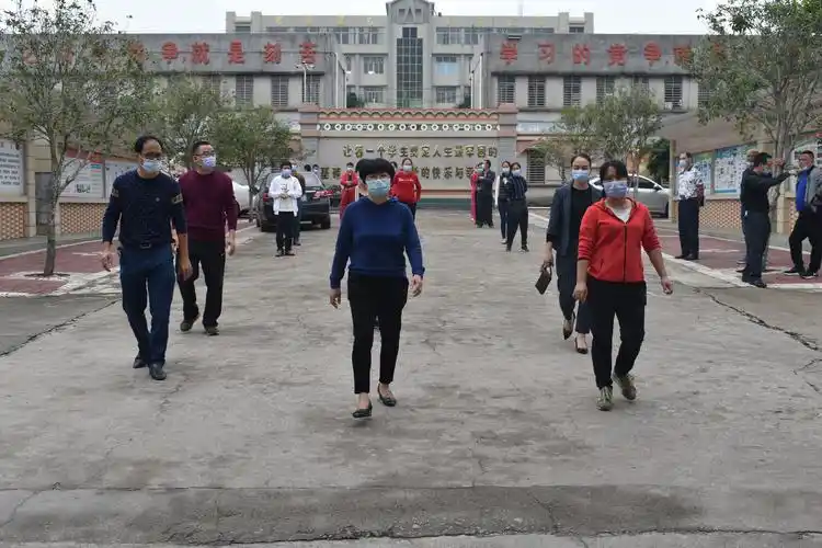 大衙中学开展第二次返校疫情防控模拟演练