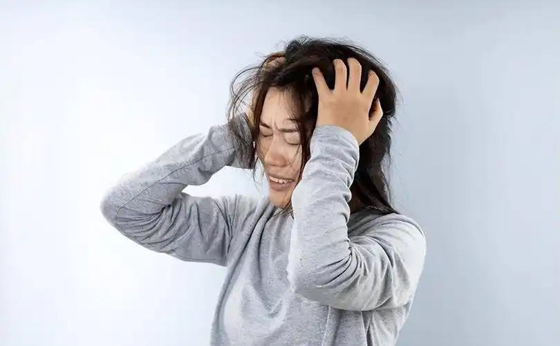 探究更年期症状:为什么妈妈们会变得暴躁易怒?_情绪_变化_女性