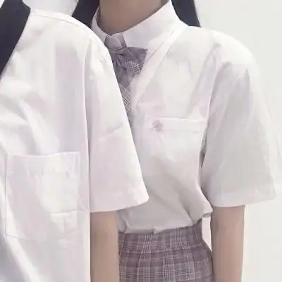 要的就是情侣穿不露脸也没事穿情侣装的情侣头像高清图片