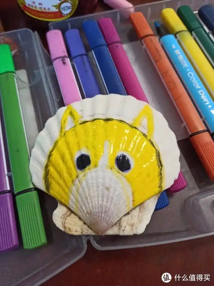 很有意思的亲子活动,用扇贝壳做手工.