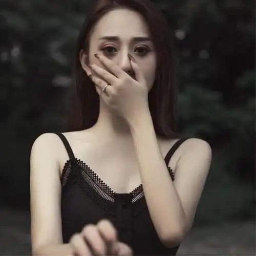 网易云头像女生伤感图片