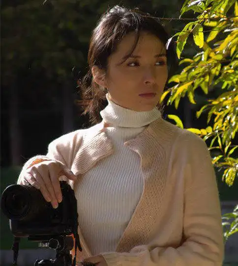 李佳个人资料 曾获北京大学生电影节最佳女主角奖提名