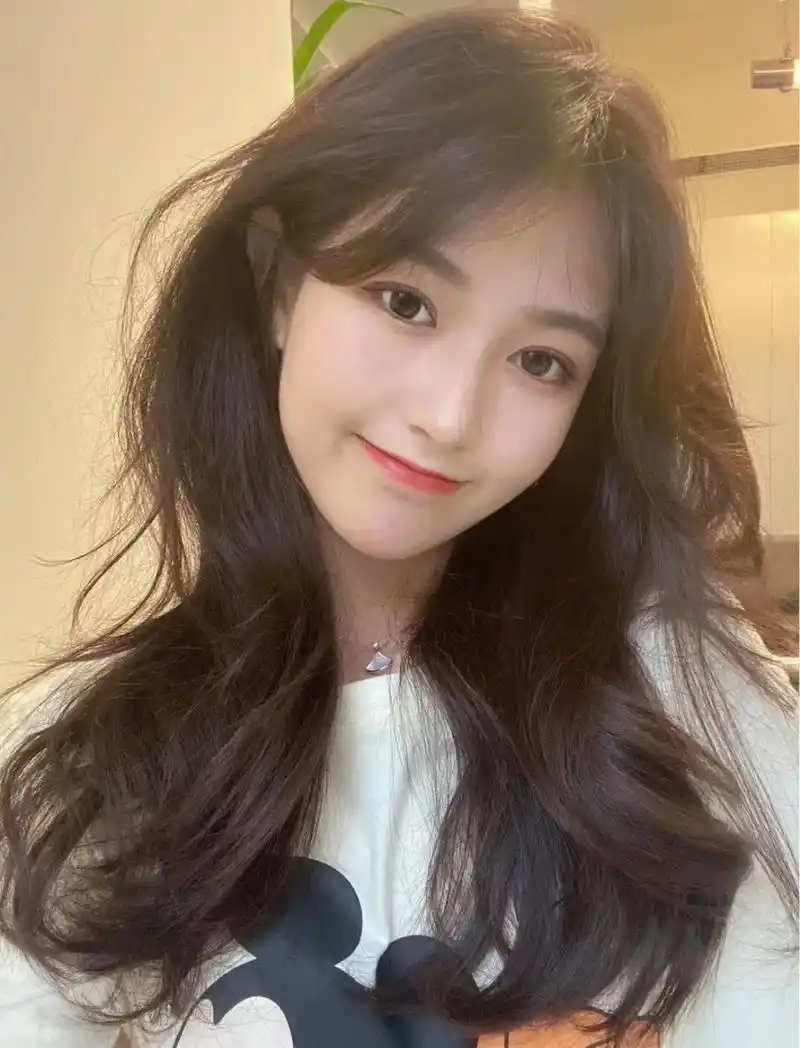 兄弟姐妹一定要弄修饰脸型的发型圆脸适合的