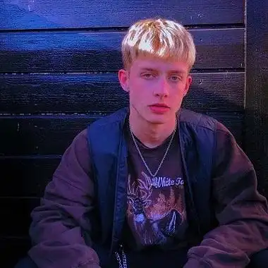 别多想快来换上欧美男头ins风头像