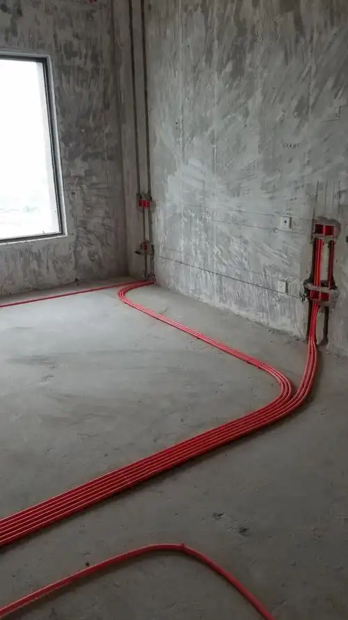 晒建发浅水湾水电改造现场施工图丨成都别墅装修队推荐