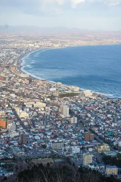 函馆山夜景:北海道三大夜景之一,价值"百万美元"