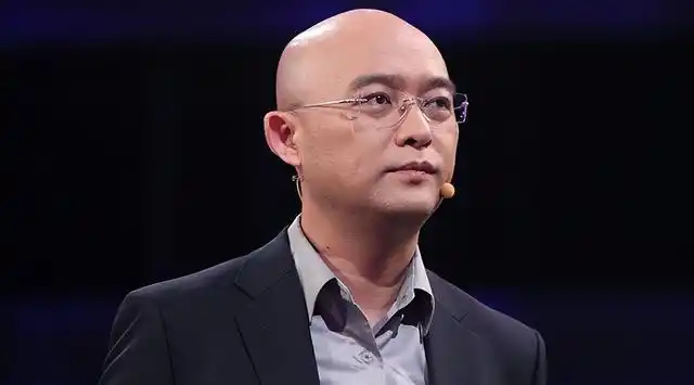 "消失"的孟非,已经走上了另一条大道_网易订阅