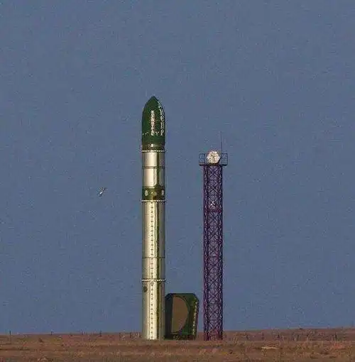 5万吨,而单枚ss-18导弹的tnt当量竟然相当于1600多枚广岛原子弹.