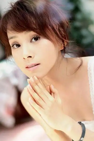 【图】演员何琳个人资料汇总 被曝是陈坤儿子的母亲