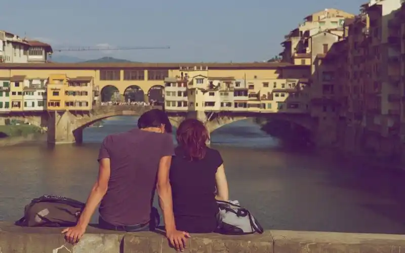 甜蜜情侣背影图片壁纸-人物壁纸-高清人物图片-第3图-娟娟壁纸