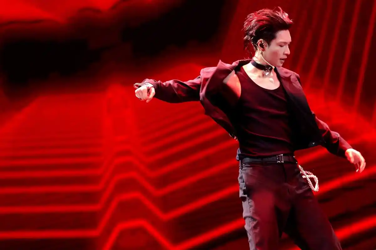 张艺兴#krump(狂派舞蹈)的绝对力量,千年尘沙掩不住的耀眼锋芒,融合