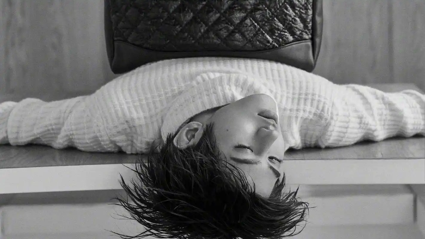 蔡徐坤杂志写真帅气图片壁纸